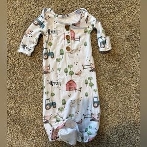 Caden Lane Newborn Gown with Hat